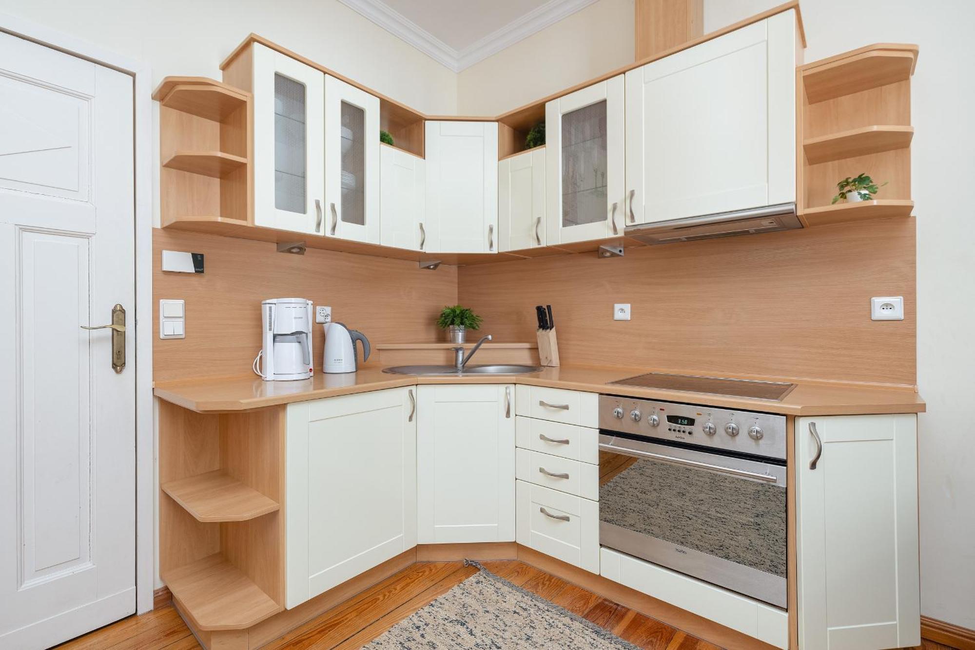 Apartment Charming Located Near The Promenade In By Renters Swinoujscie